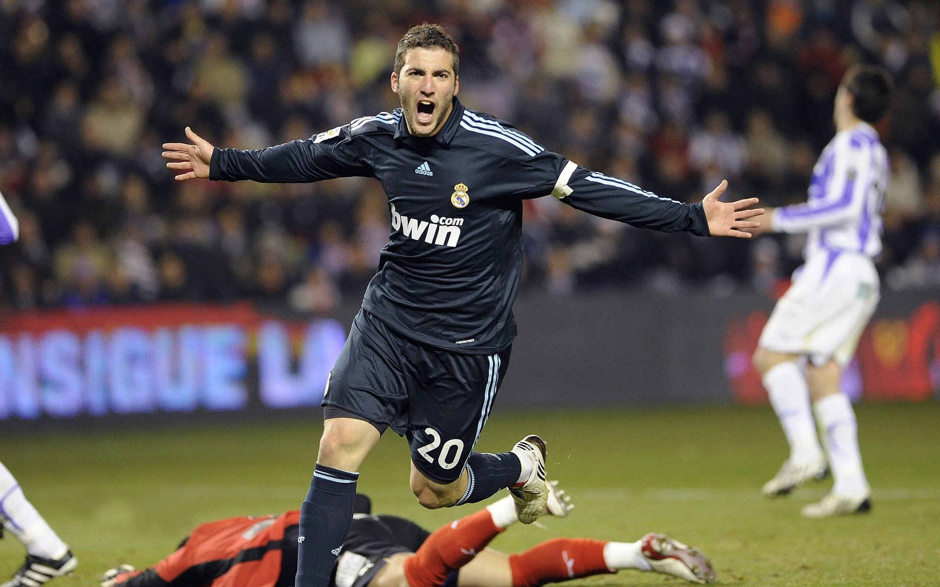 博卡青年展现韧性，但技术短板明显，博卡青年培养出的球星